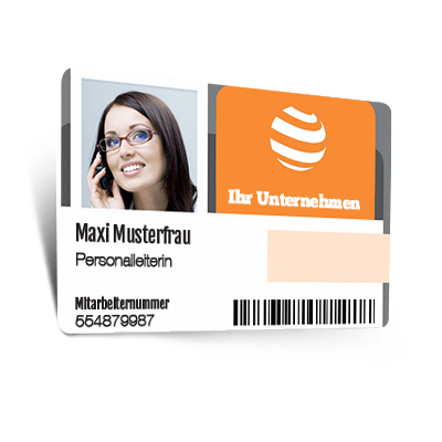 Foto, Name, Personalnummer und Unterschriftenfeld